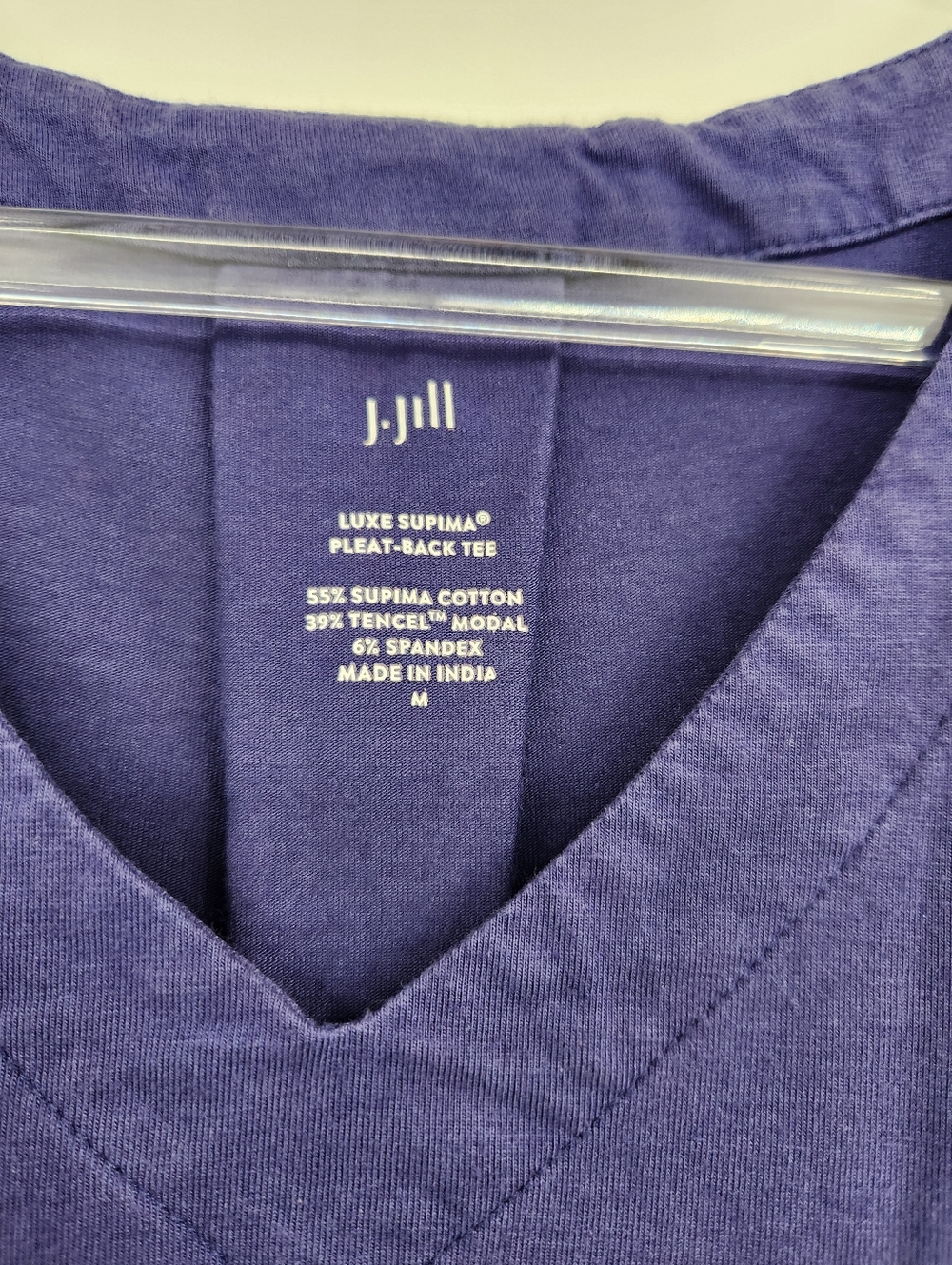 J. Jill Luxe Supima Pleat-back Tee Womens Size Large Navy V Neck Short Sleeve - Picture 4 of 6